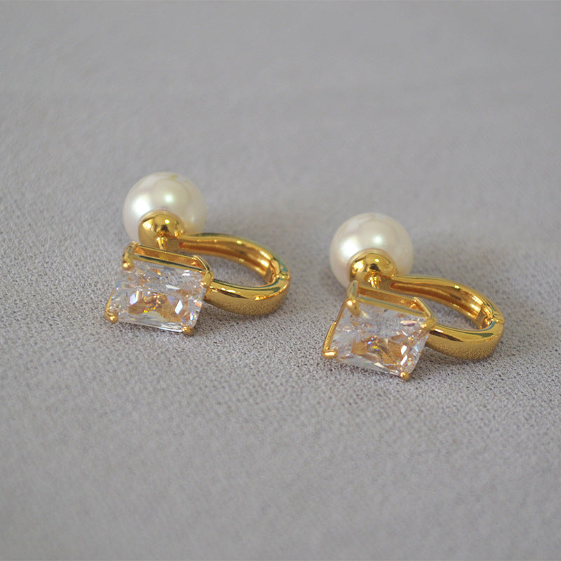 Hurmaava Kulta Korvarengas jokaiseen tilaisuuteen