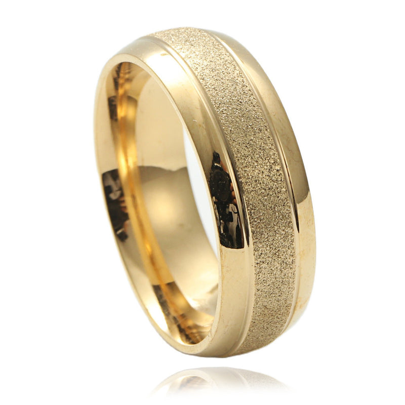 Romanttinen Kulta Sormus erityisiin hetkiin