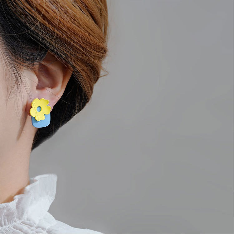 Hurmaava Korvarengas jokaiseen tilaisuuteen