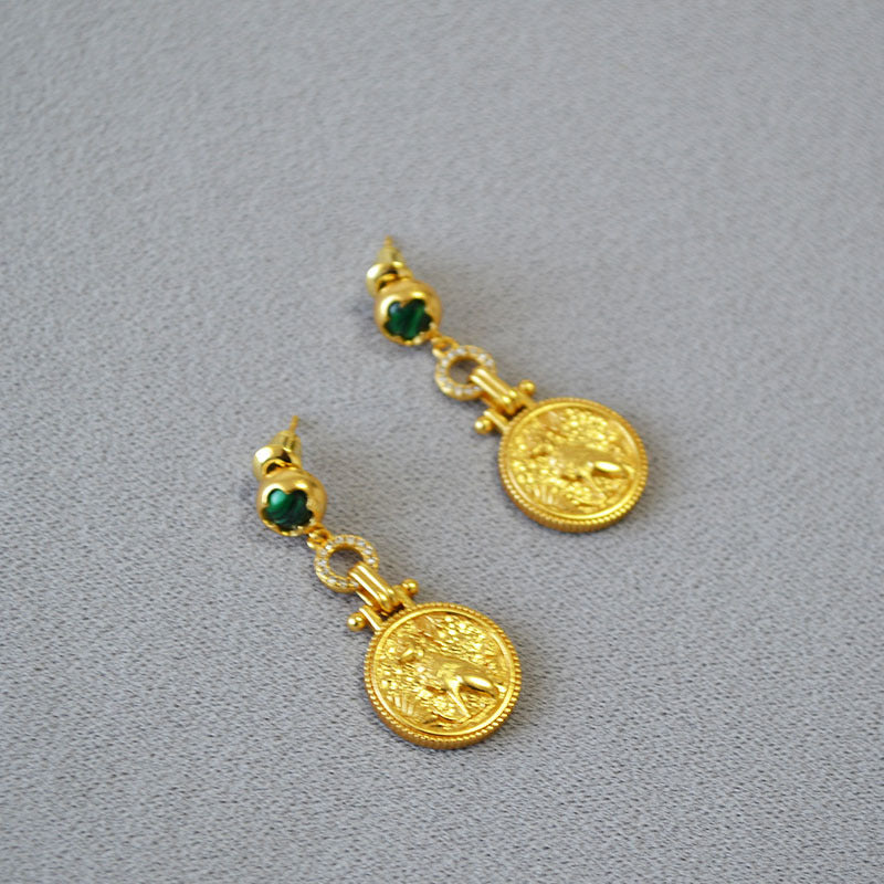 Elegantti Kulta Korvarengas jokaiseen tilaisuuteen