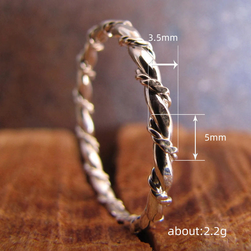 Romanttinen Sormus erityisiin hetkiin