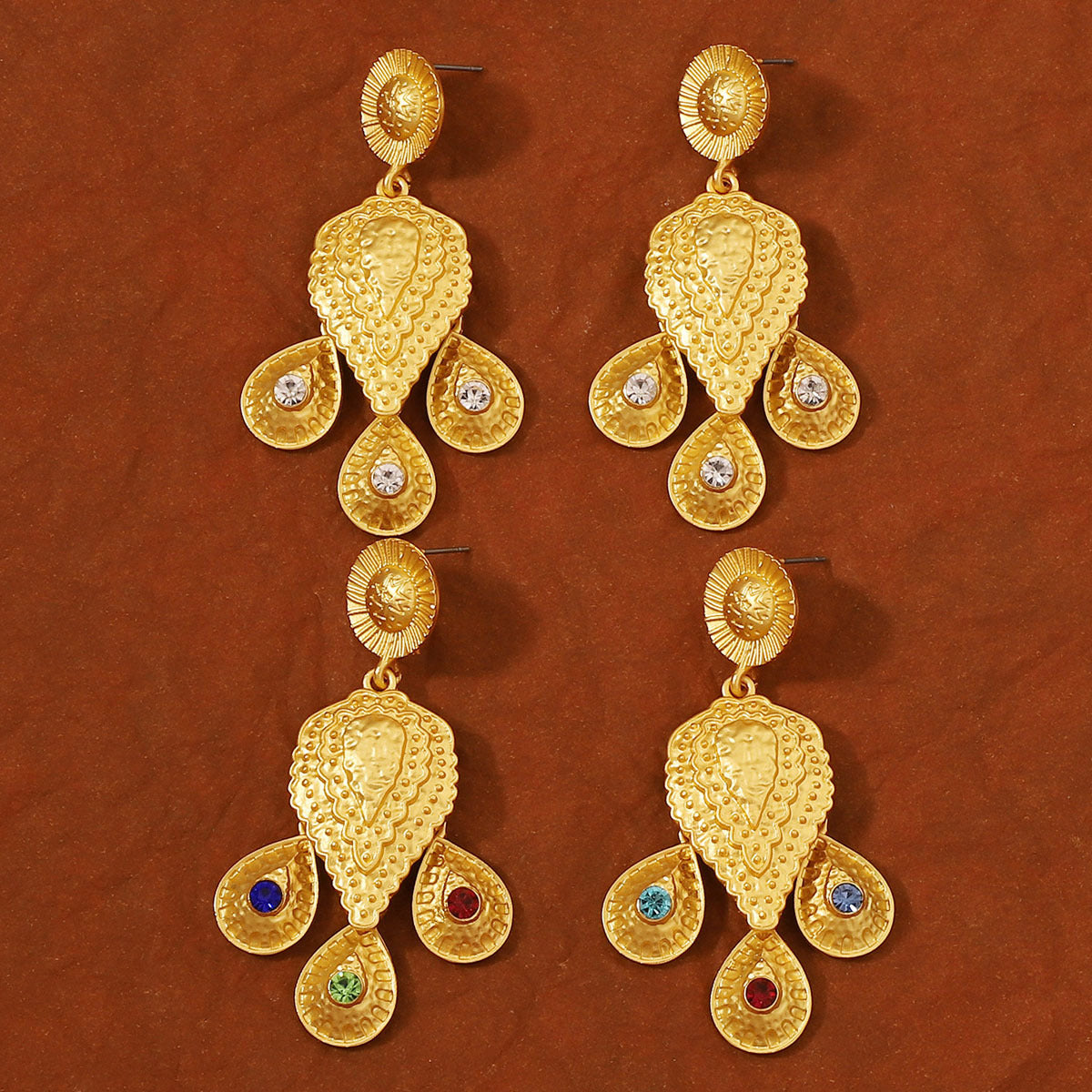 Hurmaava Korvarengas jokaiseen tilaisuuteen