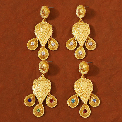 Hurmaava Korvarengas jokaiseen tilaisuuteen