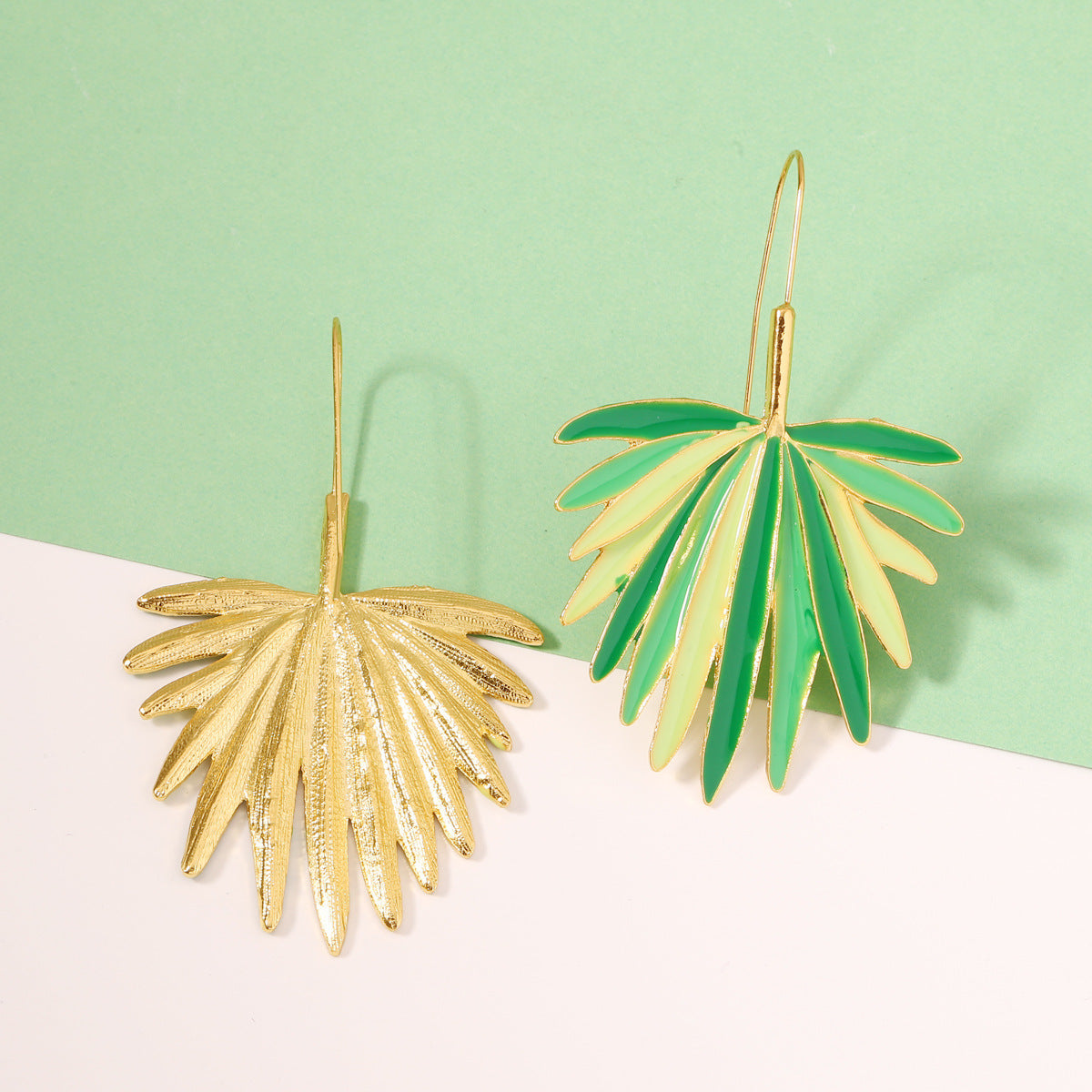 Hurmaava Korvarengas jokaiseen tilaisuuteen