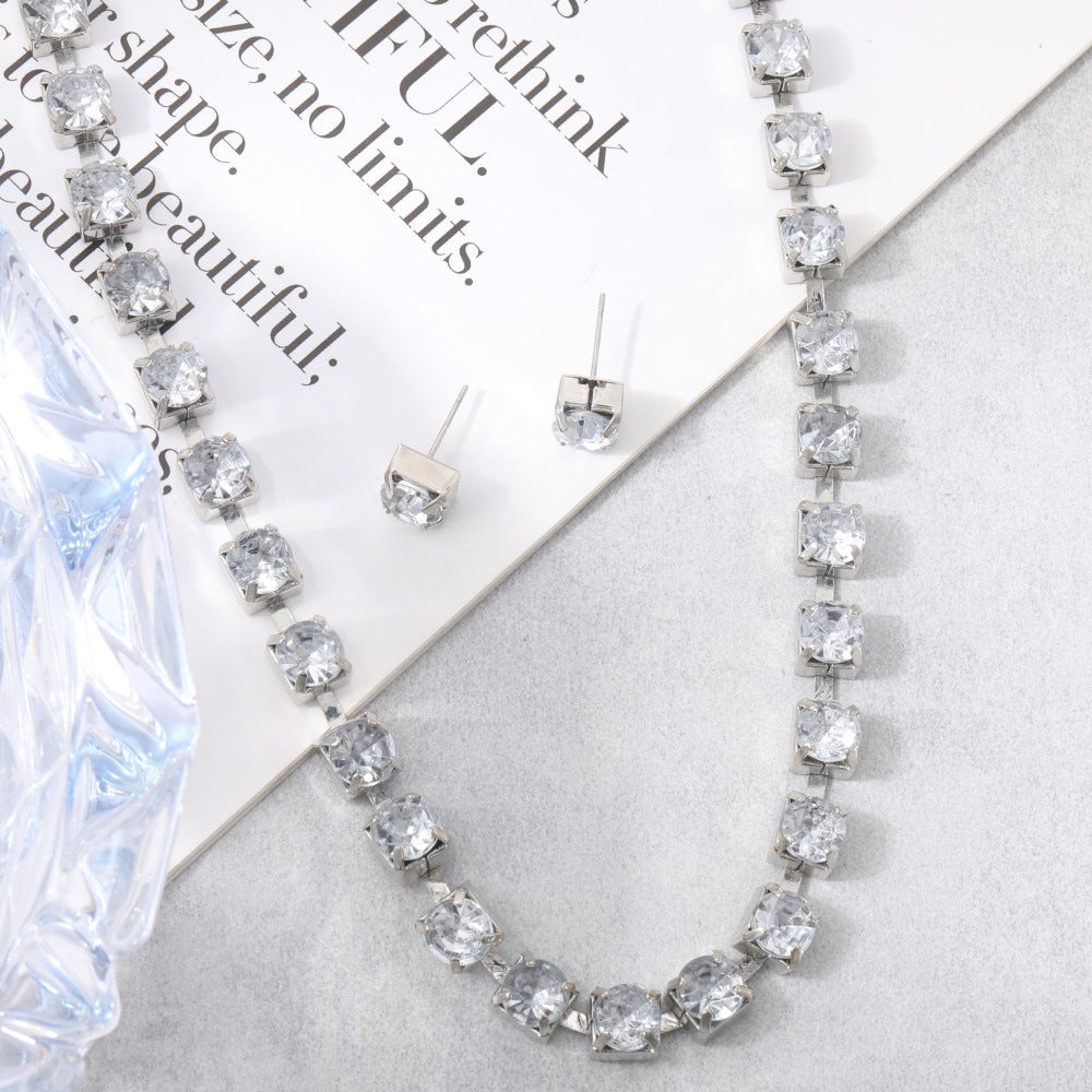 Romanttinen Kaulakoru erityisiin hetkiin