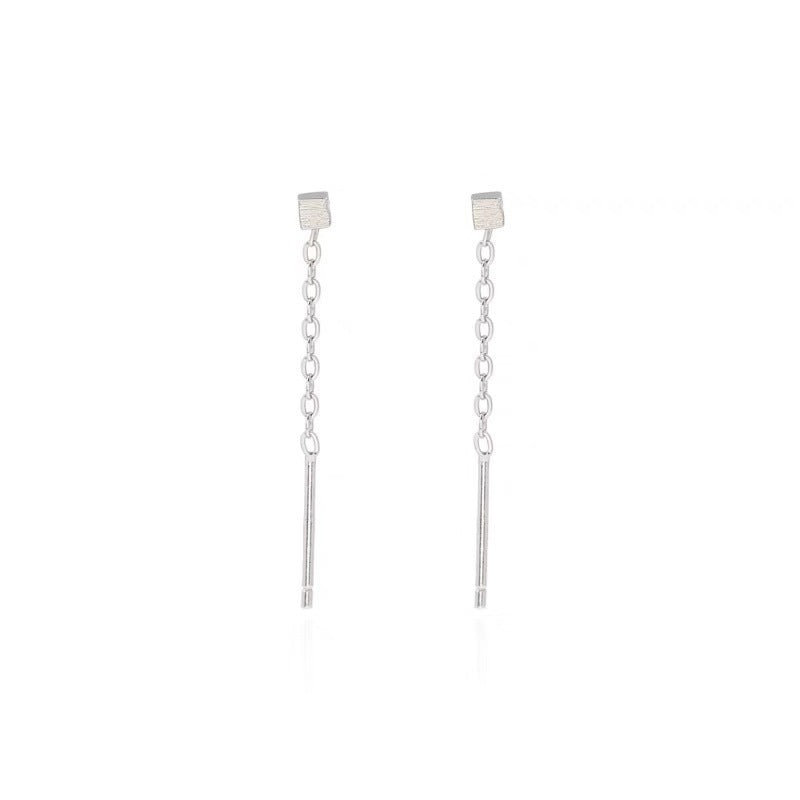 Klassinen Korvarengas ajattomalla viehätyksellä