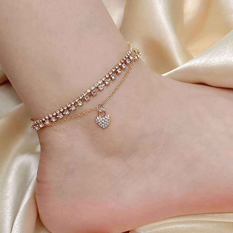 Klassinen Kulta Korusetti ajattomalla viehätyksellä