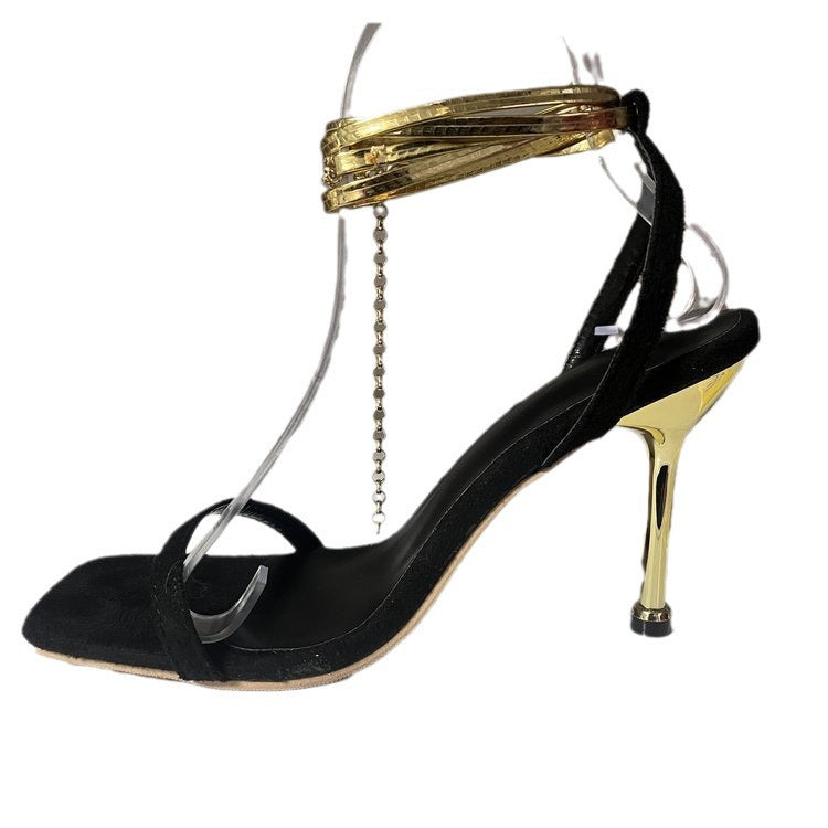 Klassiset Ortopediset Sandaalit Ajattomalla Tyylillä