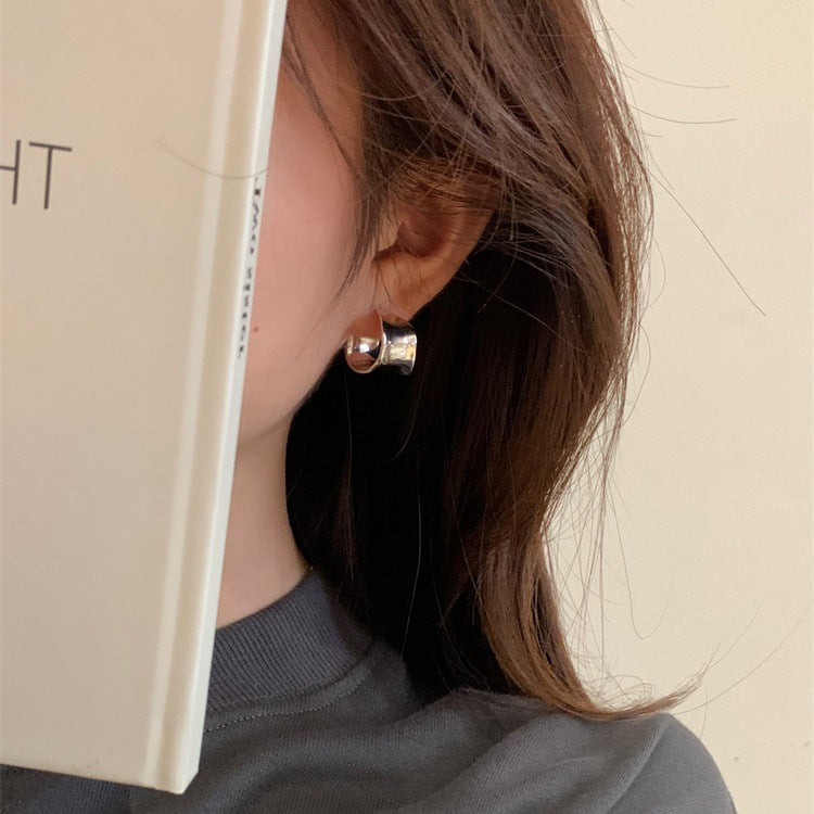 Hurmaava Korvarengas jokaiseen tilaisuuteen