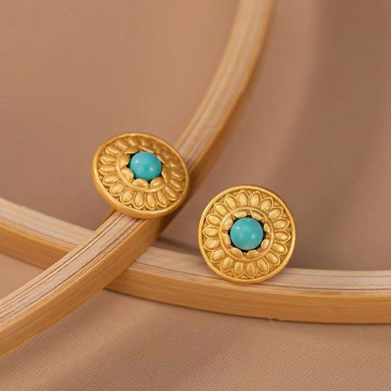 Hurmaava Hopea Korvarengas jokaiseen tilaisuuteen