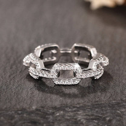 Klassinen Koru ajattomalla viehätyksellä