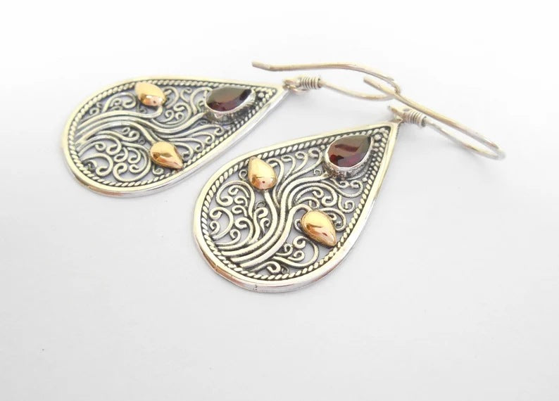 Herkkä käsityö Korvarengas