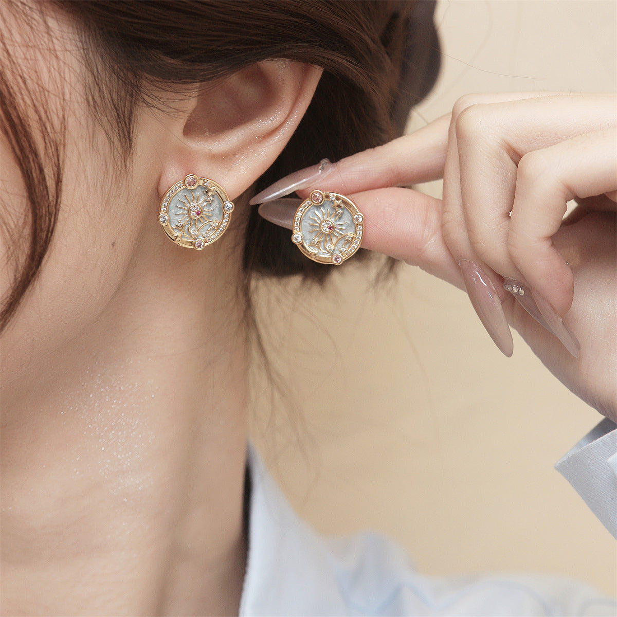 Hurmaava Korvarengas jokaiseen tilaisuuteen