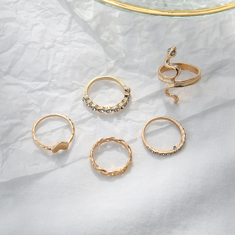 Romanttinen Ketju erityisiin hetkiin