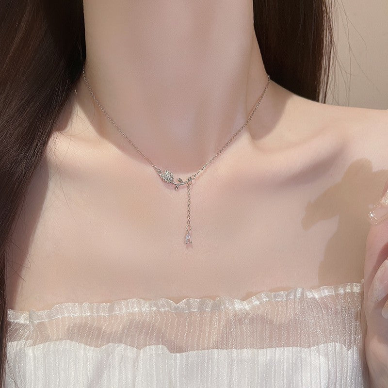 Herkkä käsityö Koru