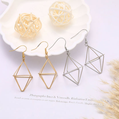 Käsintehty vintage Korvarengas