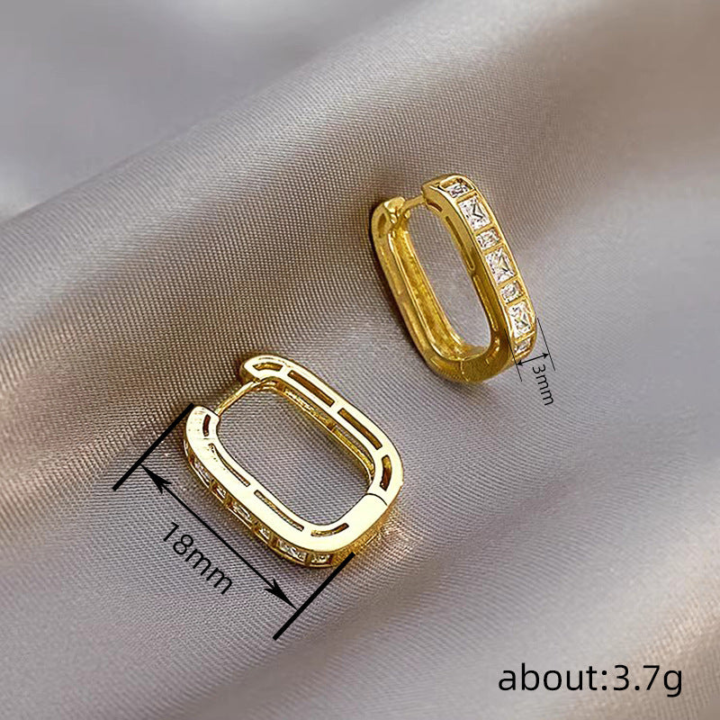 Romanttinen Korvarengas erityisiin hetkiin