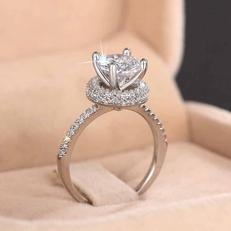 Elegantti Sormus jokaiseen tilaisuuteen