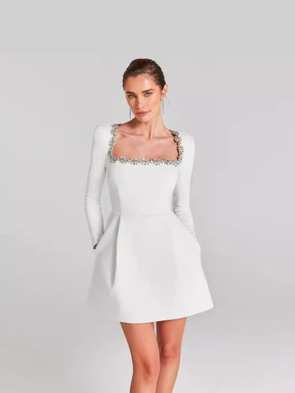 Beautifully Crafted Dress in a Classic Style