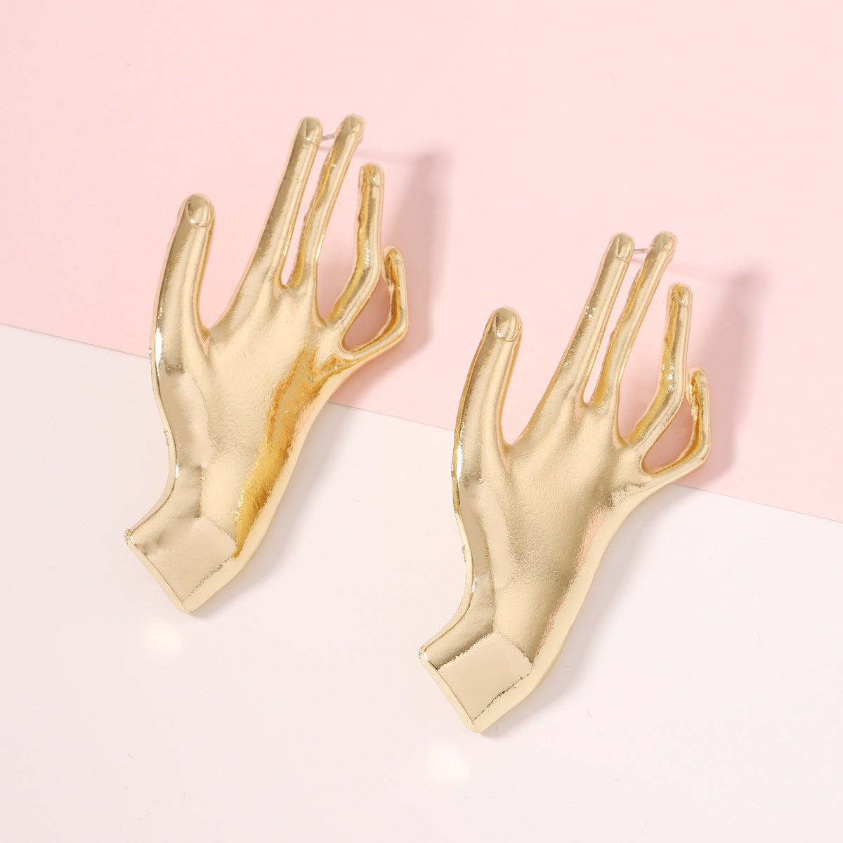 Romanttinen Kulta Korvarengas erityisiin hetkiin