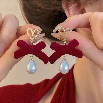 Hurmaava Helmi Korvarengas jokaiseen tilaisuuteen