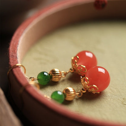 Elegantti Hopea Korvarengas jokaiseen tilaisuuteen