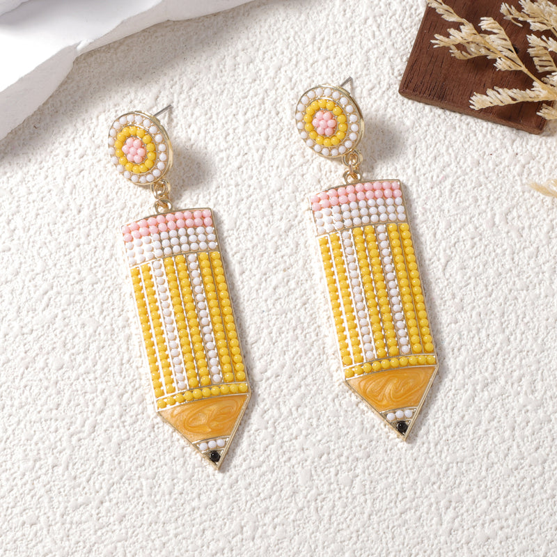 Kaunis Korvarengas ainutlaatuisella tyylillä