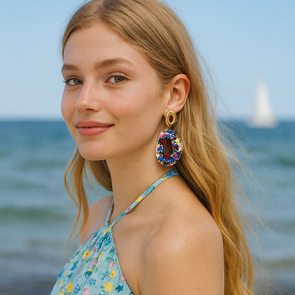 Kaunis Korvarengas ainutlaatuisella tyylillä