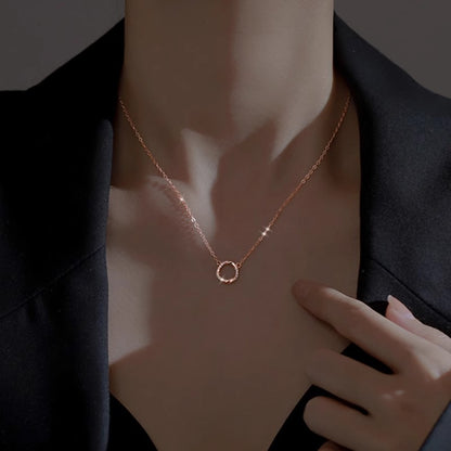 Upea Kaulakoru päivittäiseen käyttöön