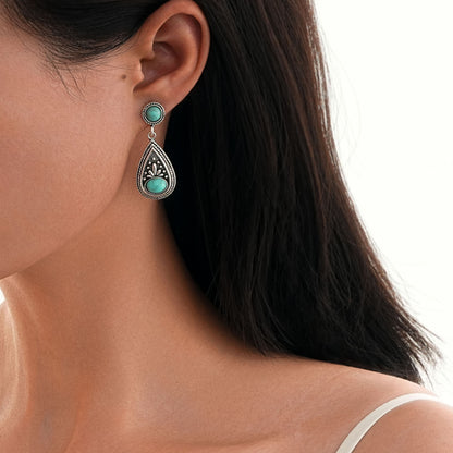 Kaunis Korvarengas ainutlaatuisella tyylillä