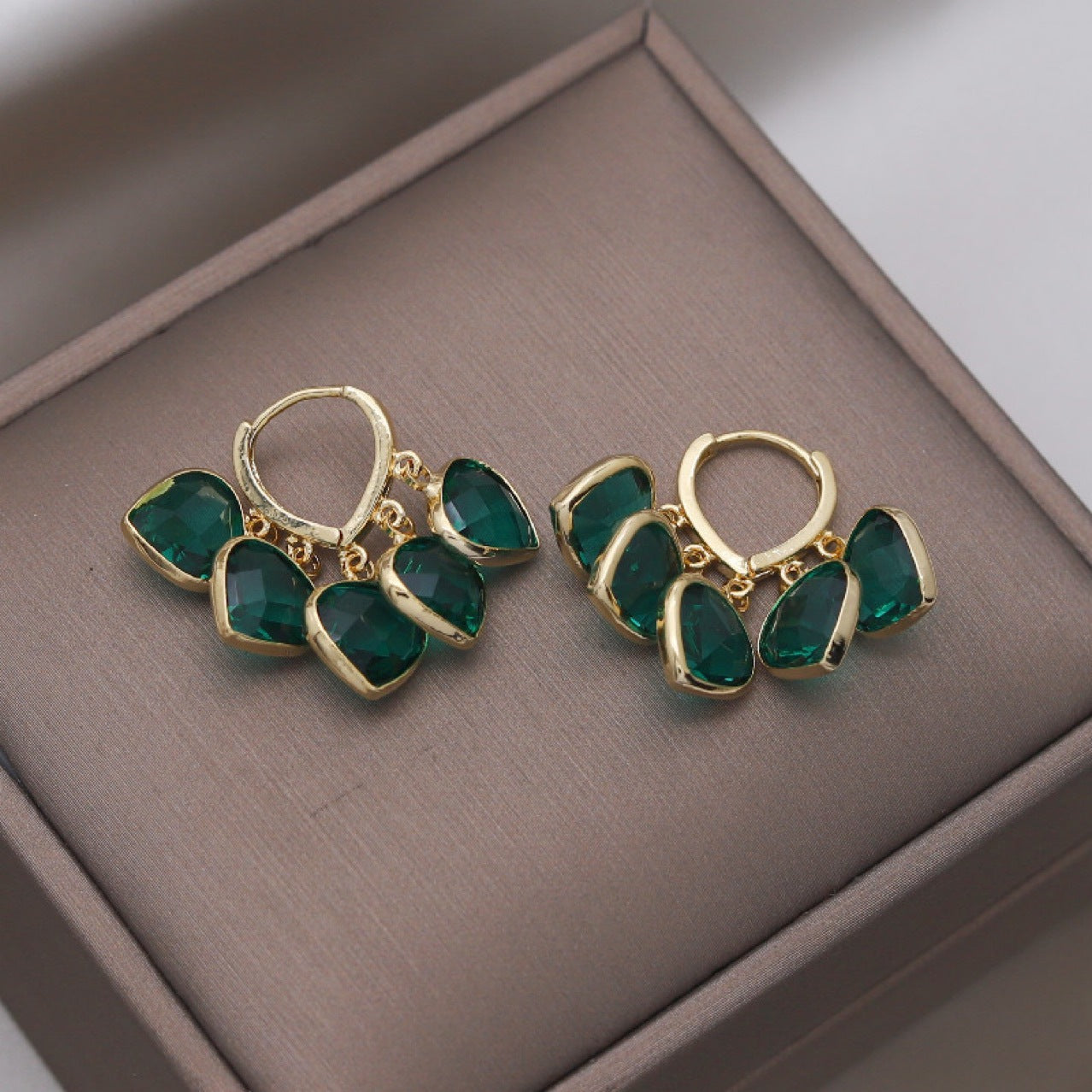 Upea Sormus päivittäiseen käyttöön