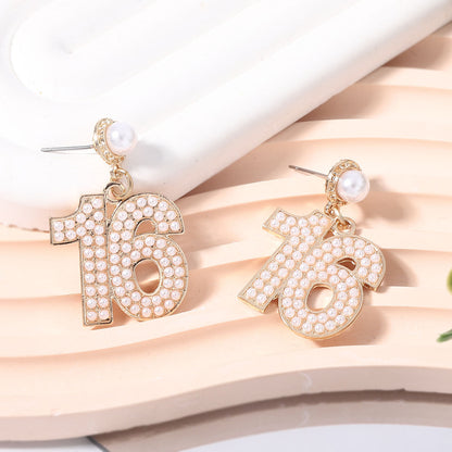 Hurmaava Korvarengas jokaiseen tilaisuuteen