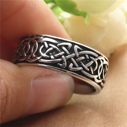 Elegantti Sormus jokaiseen tilaisuuteen