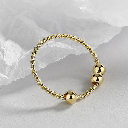 Klassinen Kulta Sormus ajattomalla viehätyksellä