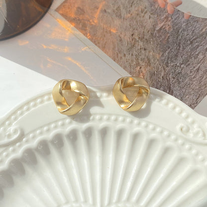 Hurmaava Kulta Korvarengas jokaiseen tilaisuuteen