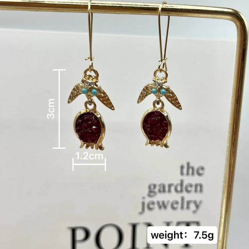 Kaunis Kulta Korvarengas ainutlaatuisella tyylillä