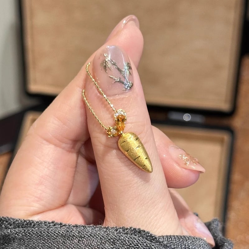 Herkkä käsityö Kaulakoru