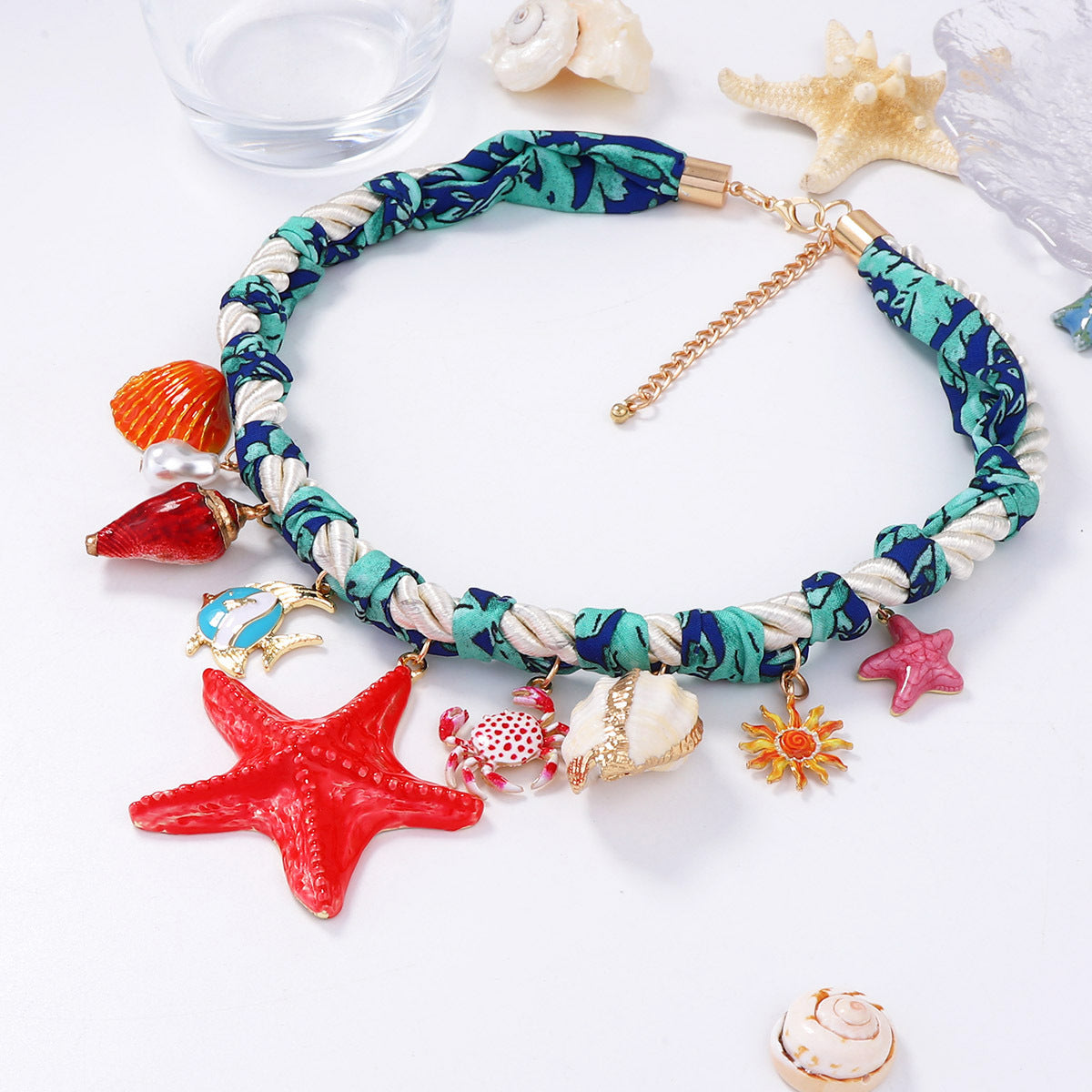 Klassinen Koru ajattomalla viehätyksellä