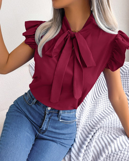 Beautifully Crafted Blouse in a Classic Style