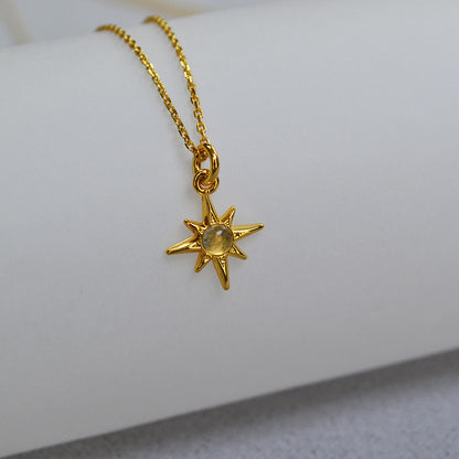 Elegantti Kulta Kaulakoru jokaiseen tilaisuuteen