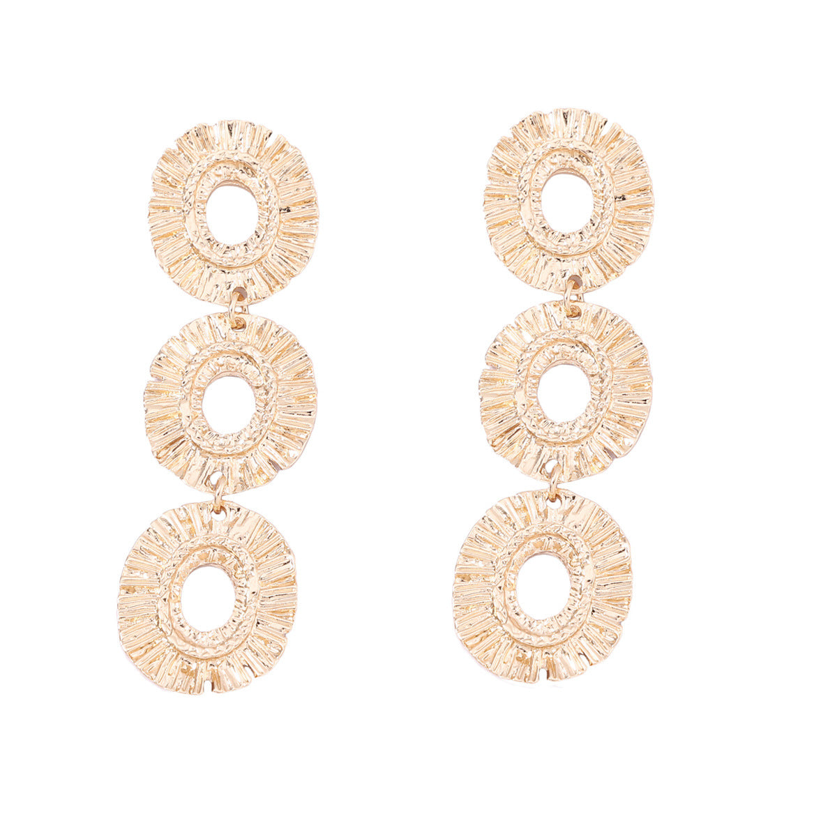 Klassinen Korvarengas ajattomalla viehätyksellä