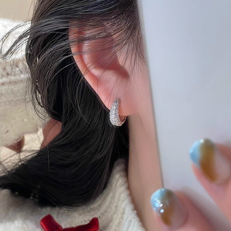 Herkkä käsityö Korvarengas