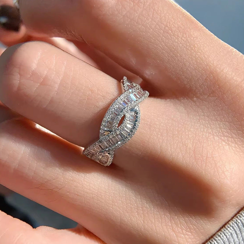 Klassinen Koru ajattomalla viehätyksellä