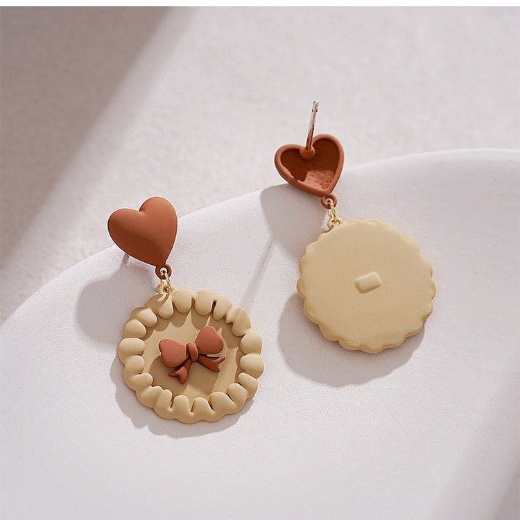 Elegantti Korvarengas jokaiseen tilaisuuteen