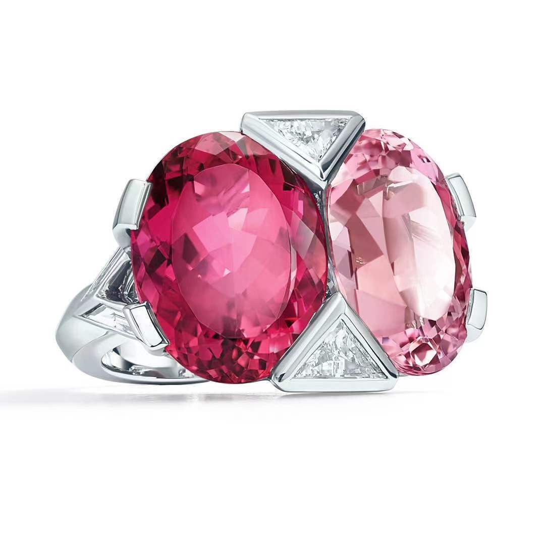 Hurmaava Sormus jokaiseen tilaisuuteen