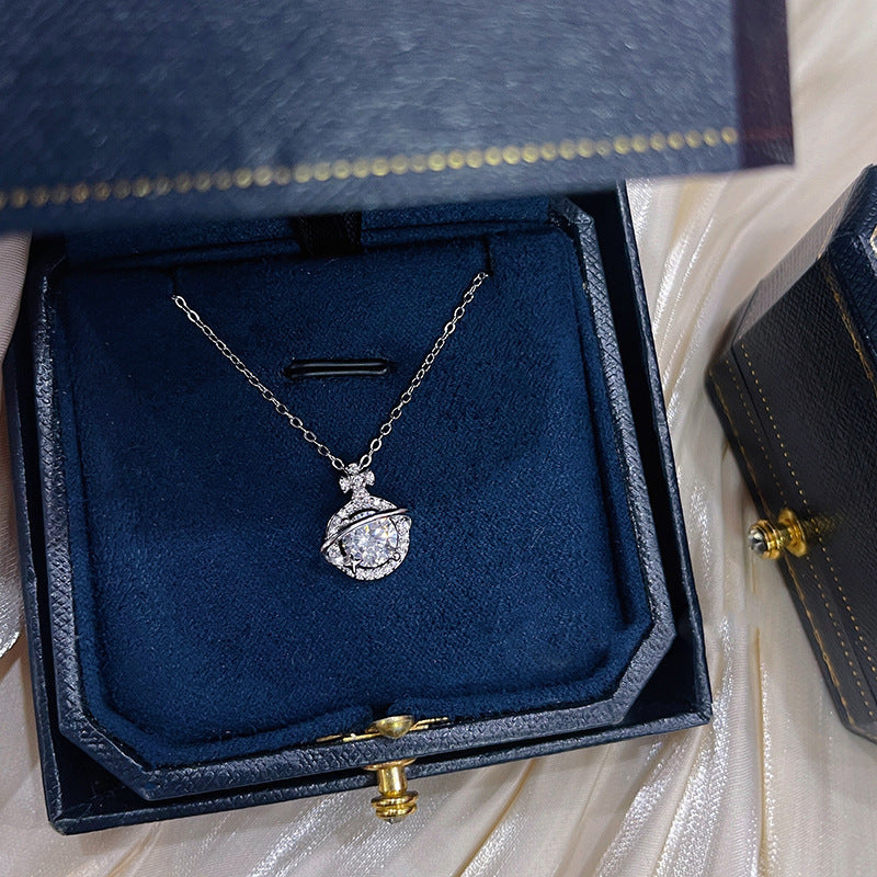 Klassinen Koru ajattomalla viehätyksellä