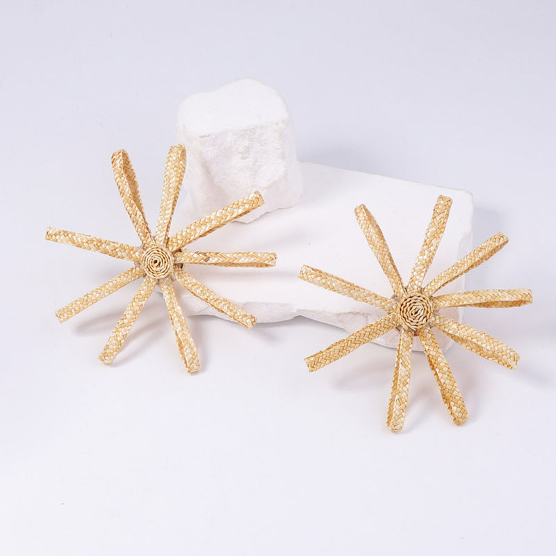 Elegantti Korvarengas jokaiseen tilaisuuteen