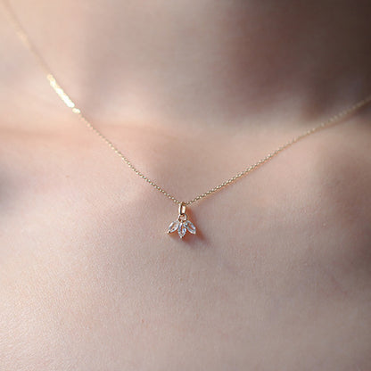 Herkkä käsityö Kaulakoru