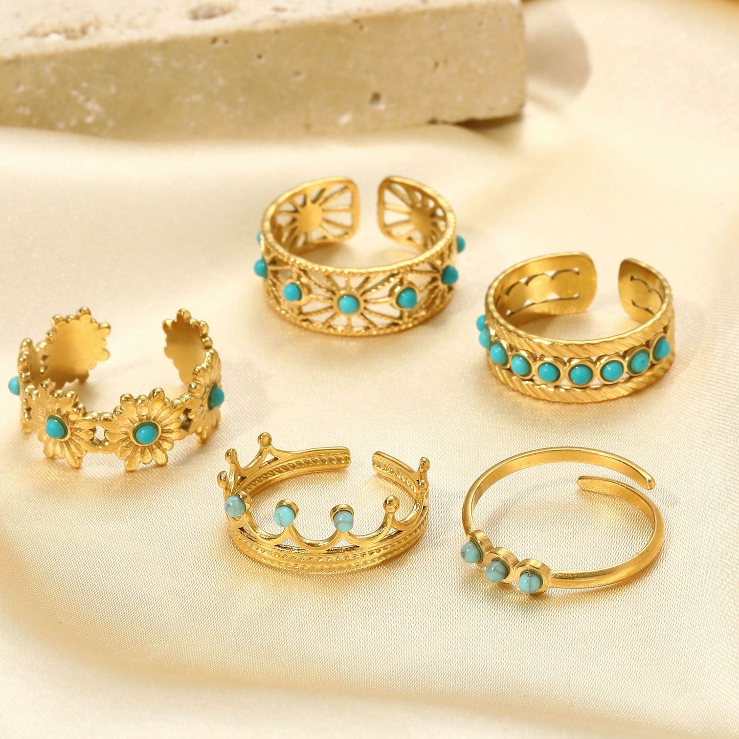 Herkkä käsityö Kulta Rannekoru