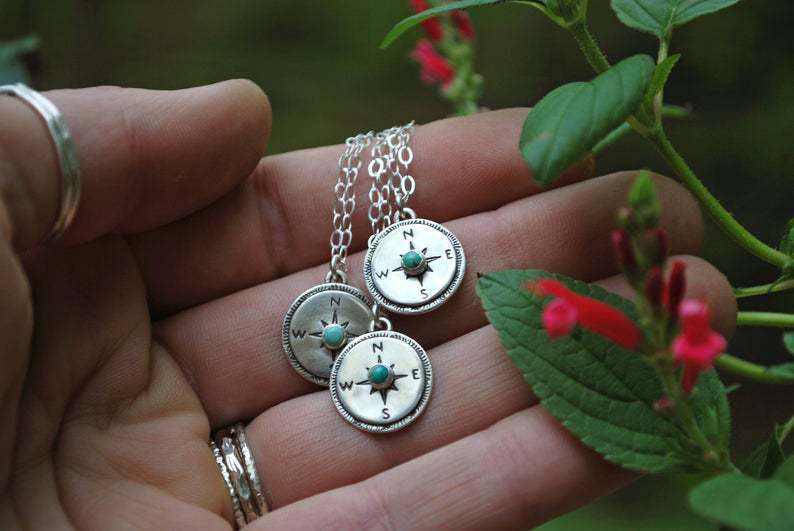 Elegantti Koru jokaiseen tilaisuuteen